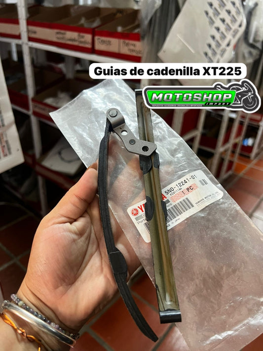Guias de cadenilla xt225 original